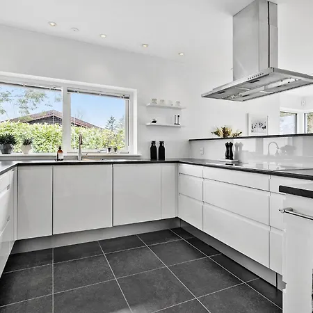 Σπίτι διακοπών Cozy In With Wifi